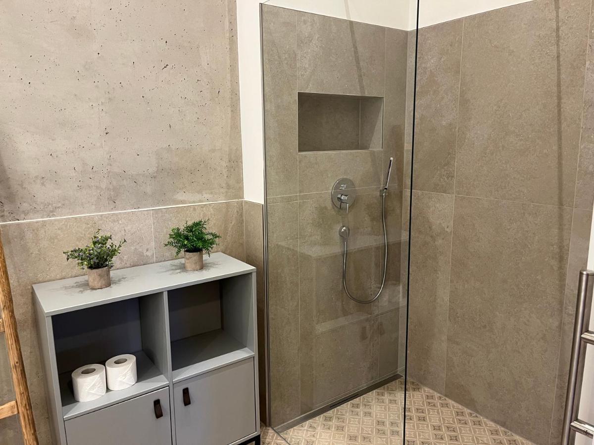 Gmunder Premium Dachgeschoss-Apartments Гмунд ам Тегернзее Екстериор снимка